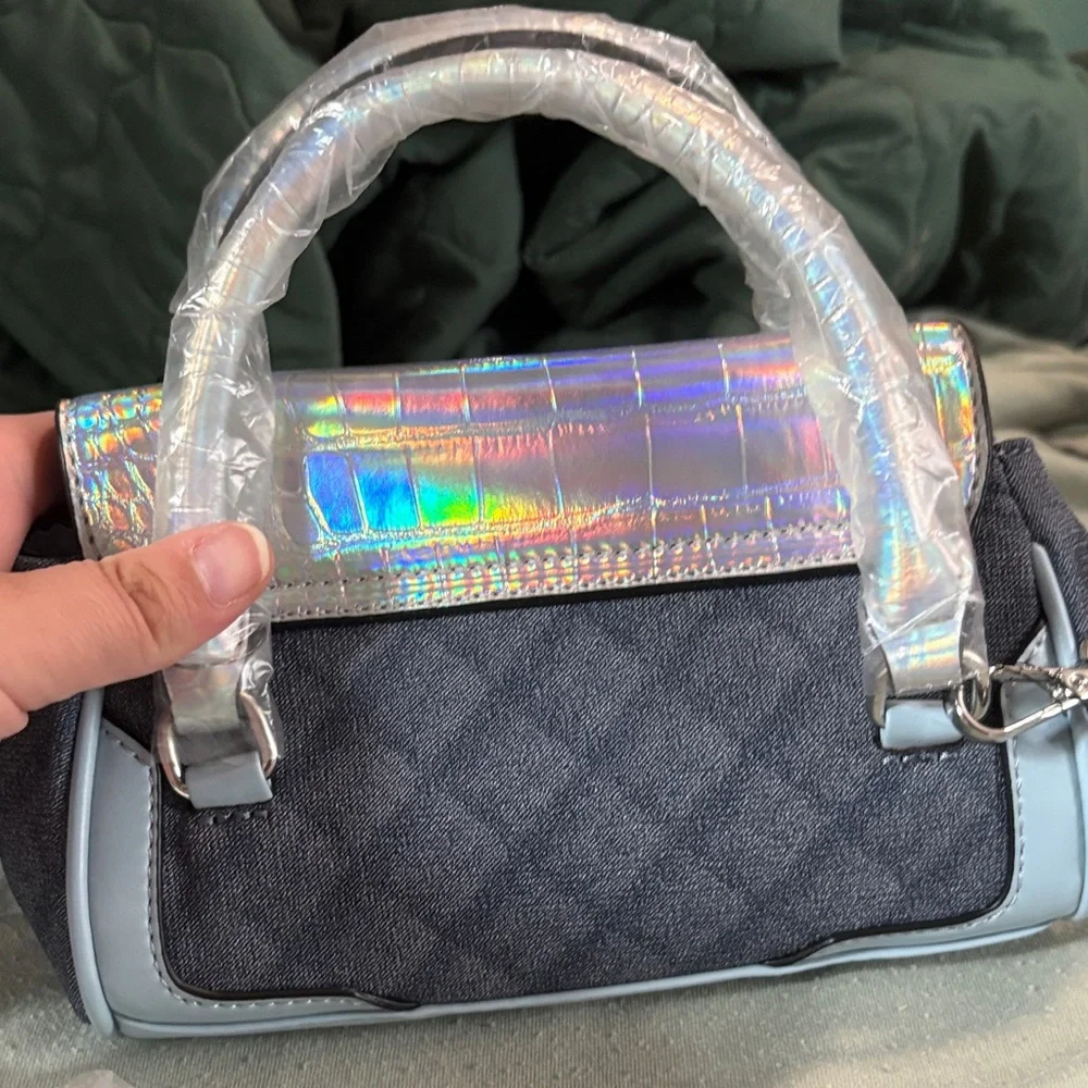 Paris Hilton bag - Picture 2 of 3